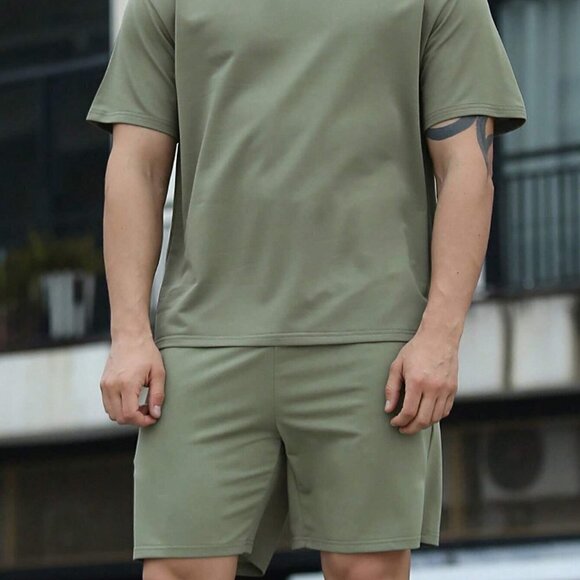 Army Green Casual Mens Solid Tee & Drawstring Waist Shorts - Picture 5 of 5